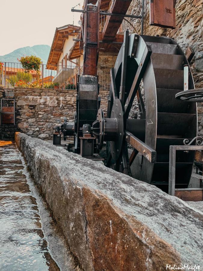 La Volta - Lake Como Heritage Home In Molino Maufet Watermill - Patio On The Garden 콜리코 외부 사진